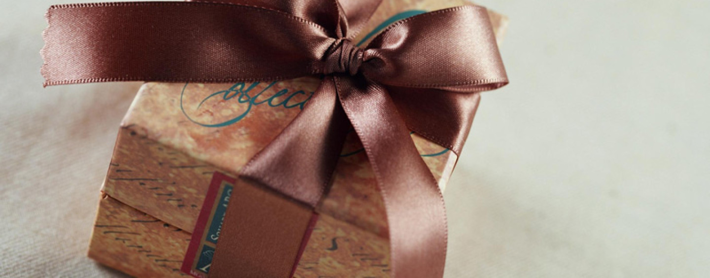 15 идей персонализированных подарков на юбилей